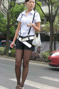 《美女ppp小黄视频mfd》