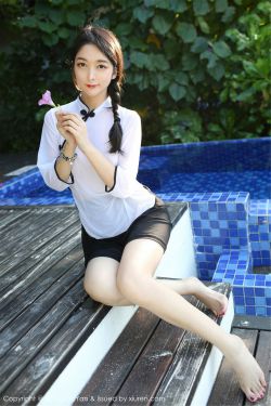 福尔摩斯小姐